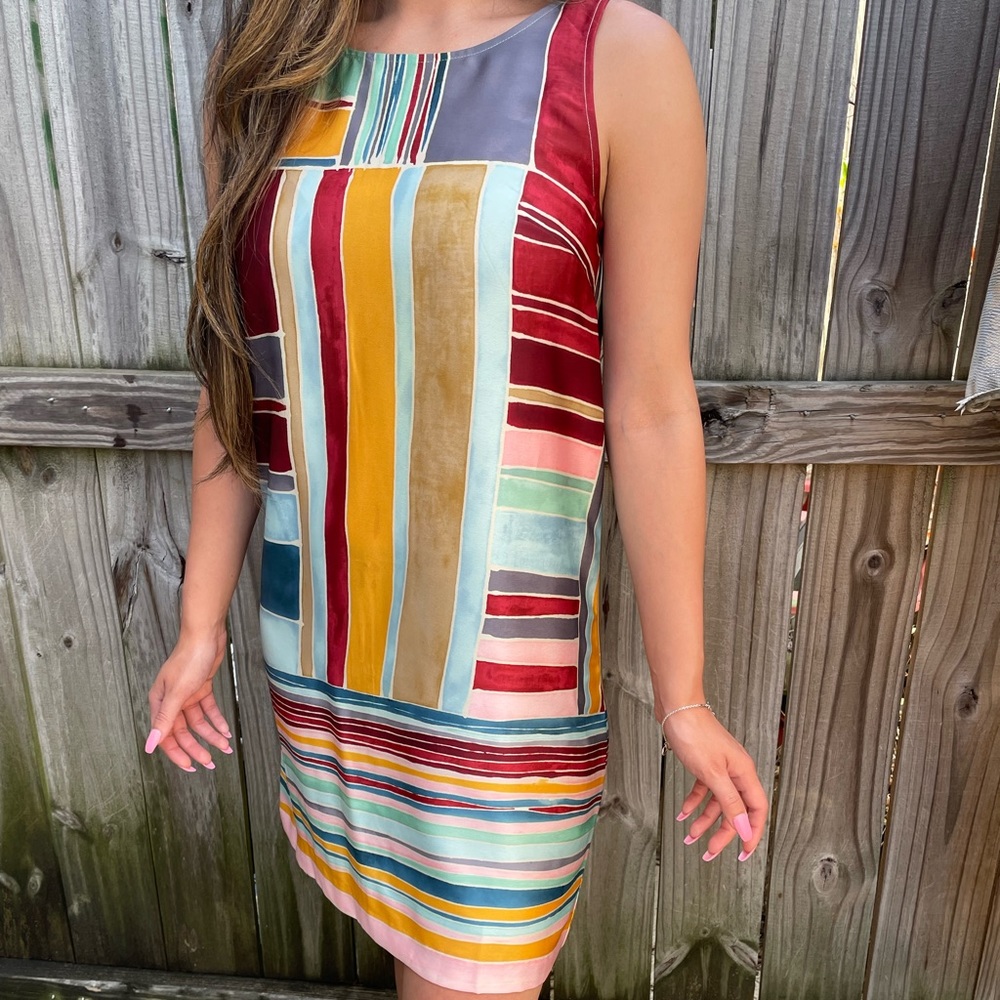 Color block shift dress LOFT